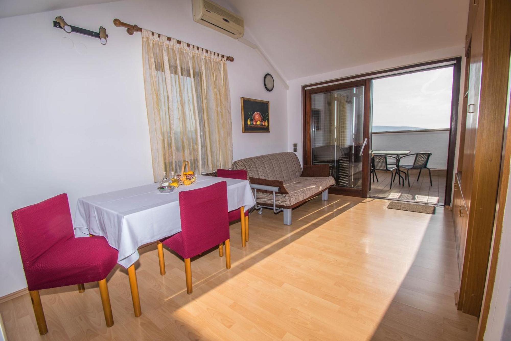 Apartments Punta & Vista In Krk Đảo Krk Ngoại thất bức ảnh